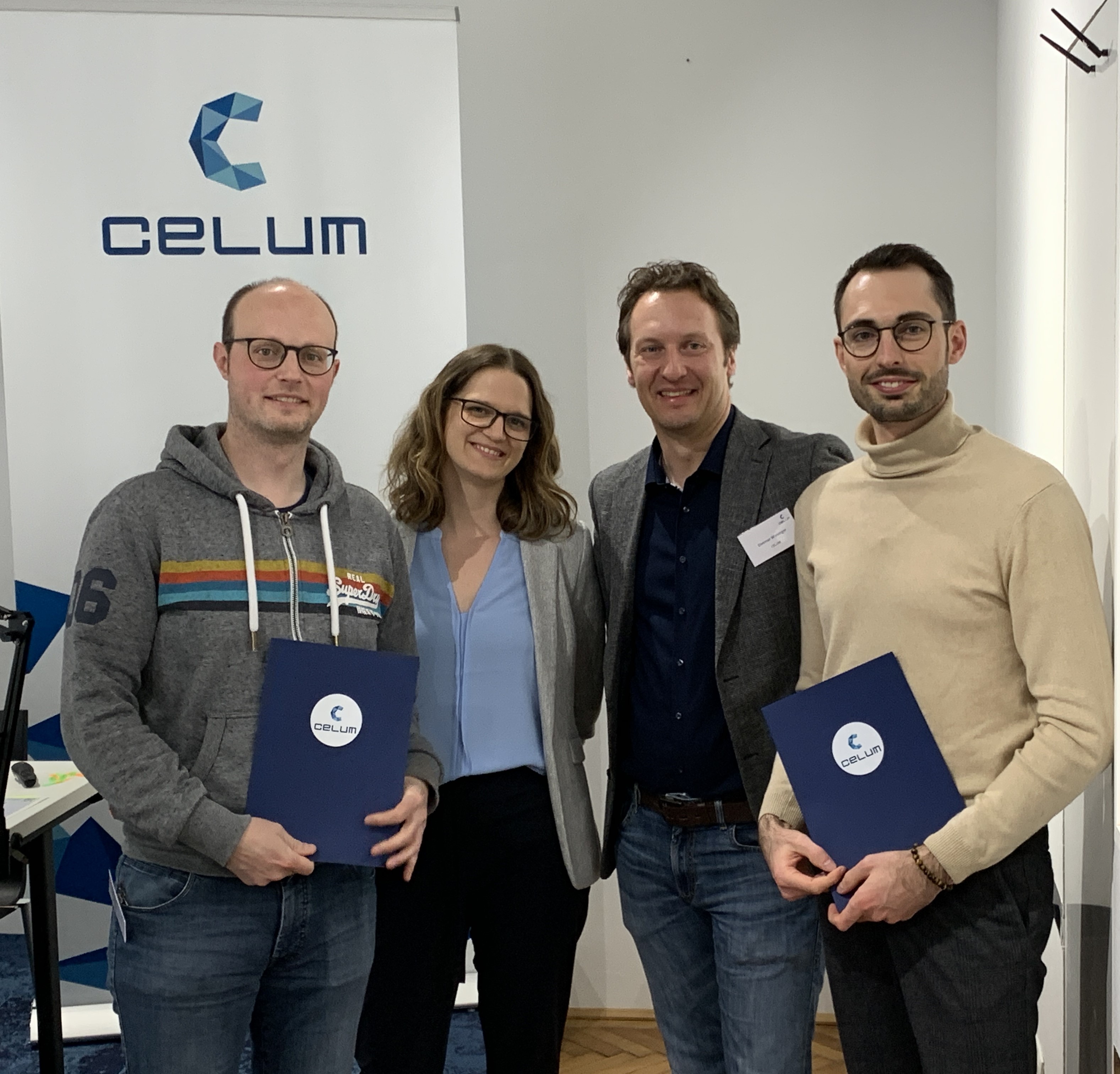 CELUM Official Partner: Johannes Tappmeier (comspace), Melanie Schedl (CELUM), Dietmar Wiesinger (CELUM), Tim Tilker (comspace) (v.l.n.r.)